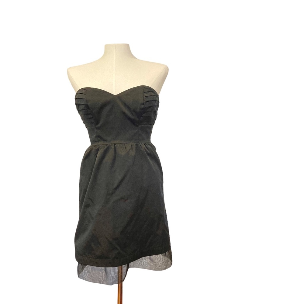 G by Guess Black Strapless Mini Dress XS Sweetheart Pleated Cocktail Party